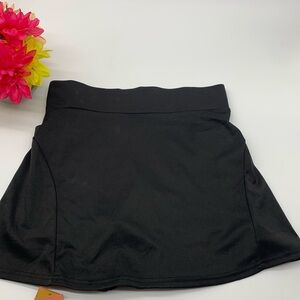 Werena NWT Black Skirt Skort Size Large